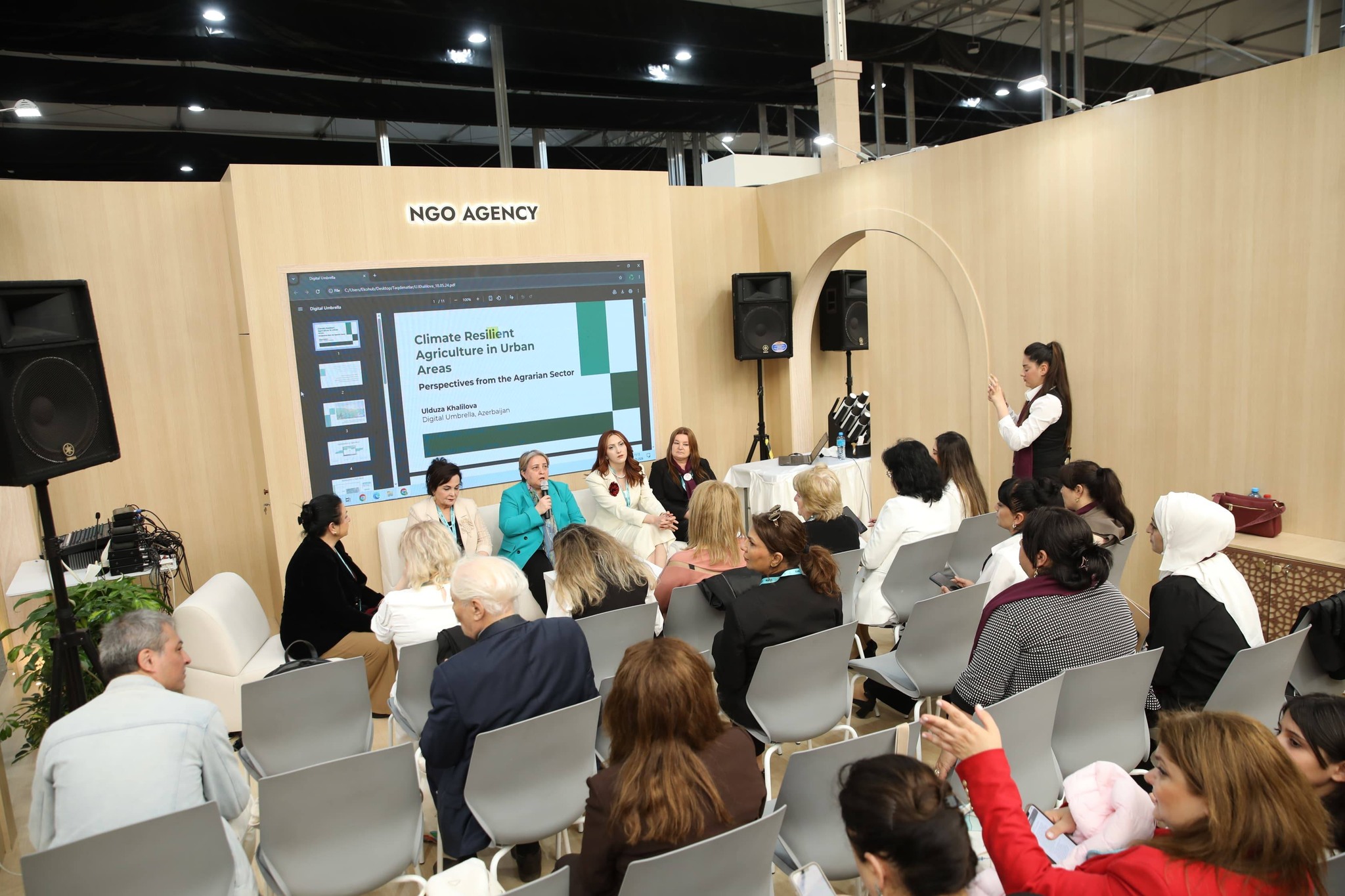"Şəhərlərdə iqlimə davamlı kənd təsərrüfatı" adlı panel müzakirəsi keçirilib