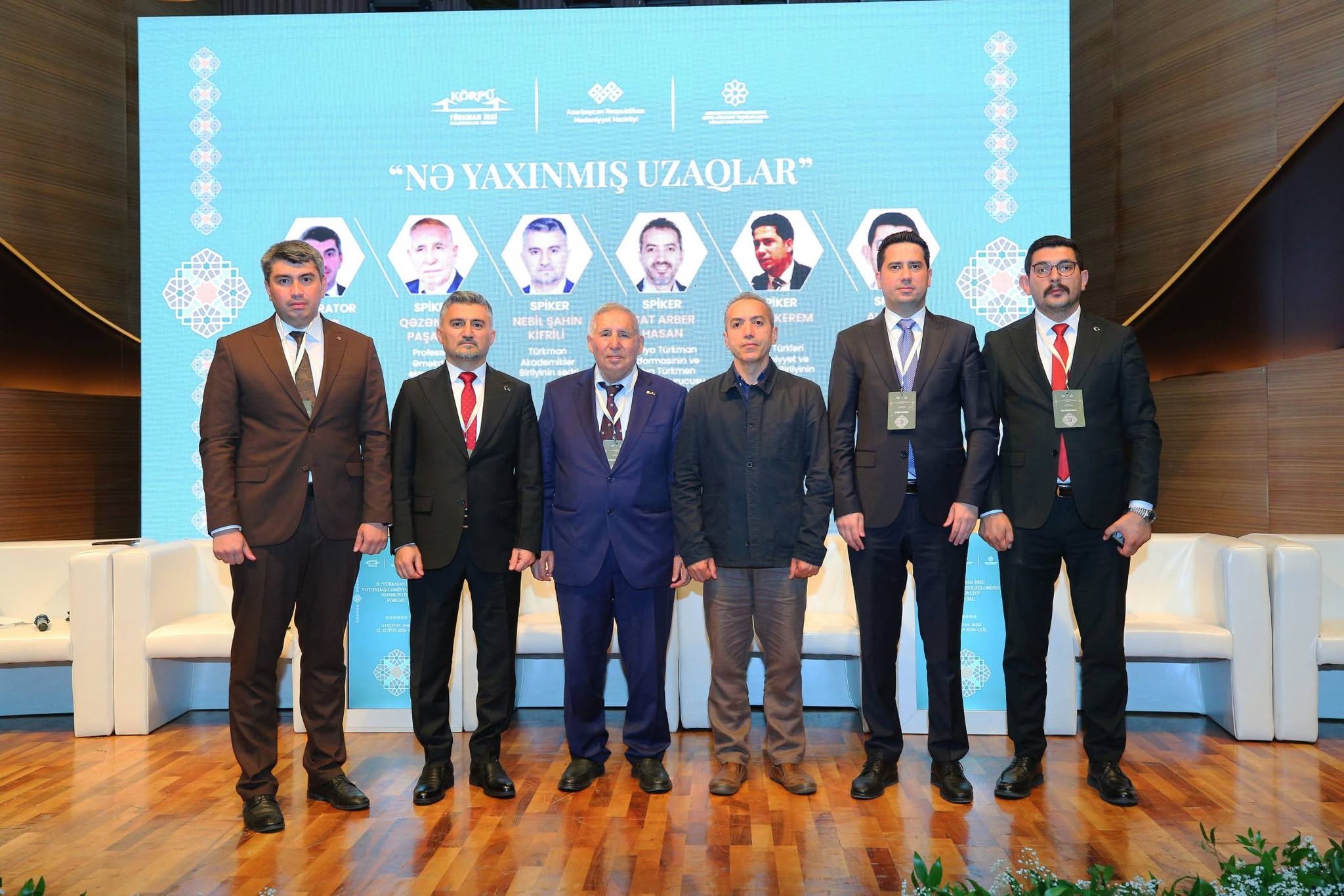 “Nə yaxınmış uzaqlar” adlı panel müzakirəsi keçirilib